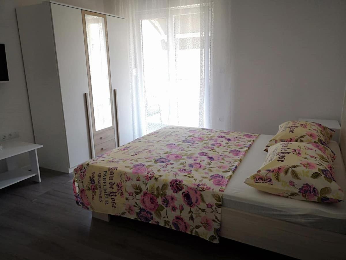 Apartments Dzeki Split Eksteriør bilde