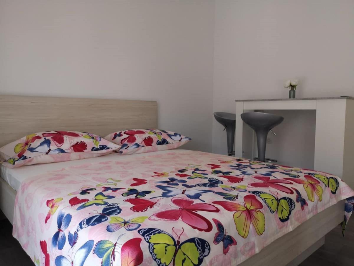 Apartments Dzeki Split Eksteriør bilde